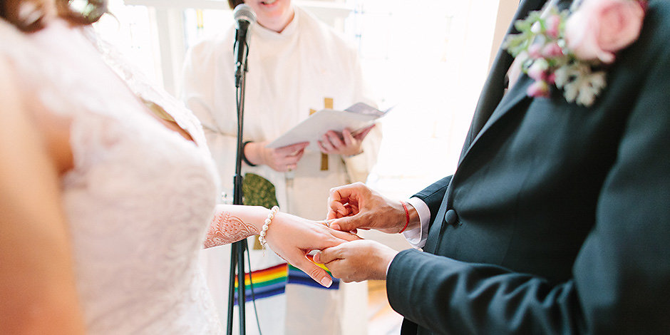 74Documentary-Indian-Wedding-Photographer-in-Toronto-at-Berkeley-Church.jpg