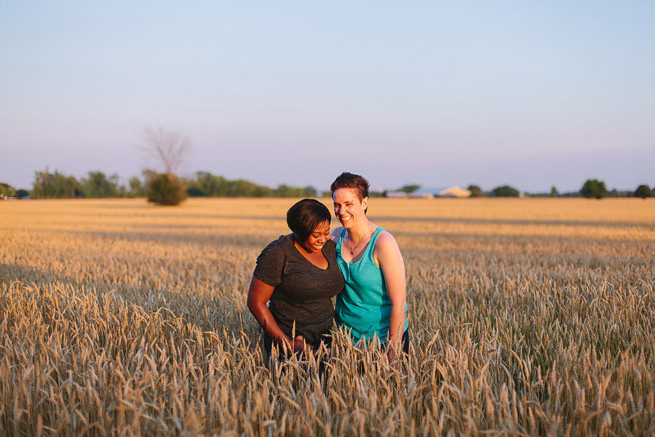 Lesbian-Engagement-Photography-in-Toronto.jpg