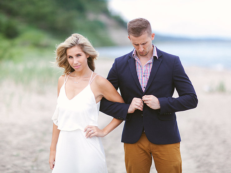 Toronto-engagement-photography-by-beach.jpg