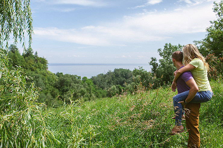 1-Scarborough-Bluffs-Engagement-photography.jpg