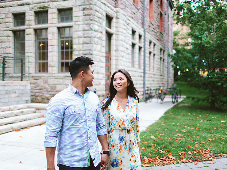 15-Engagement-photography-at-U-of-T.jpg