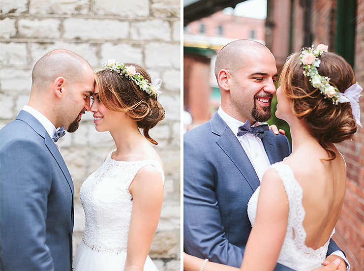 21-Toronto-wedding-portrait-photographer-at-Distillery-District.jpg