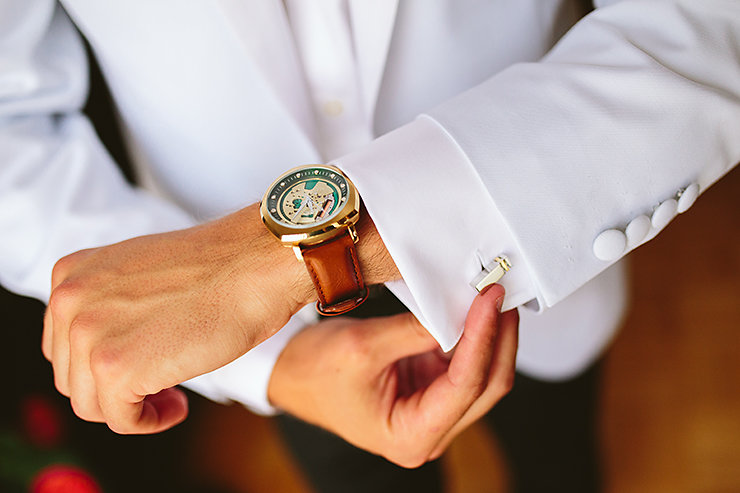 13-Groom-Getting-Ready-wedding-details-watch-Toronto-photographyjpg.jpg